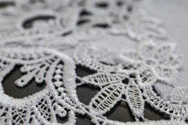 Beyaz masa örtüsüne nakış deseni, soyut arkaplan