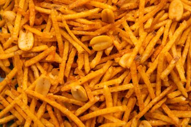 Falahari chivda, Upwas Chewda, farali chivda veya kuru meyvelerle karıştırılmış bir Hint aperatifi.