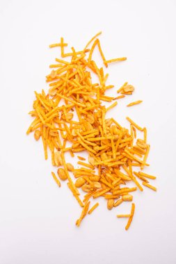 Falahari chivda, Upwas Chewda, farali chivda veya kuru meyvelerle karıştırılmış bir Hint aperatifi.