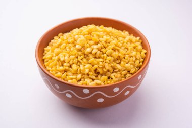 moong dal namkeen is a Traditional Indian deep fried  snack clipart