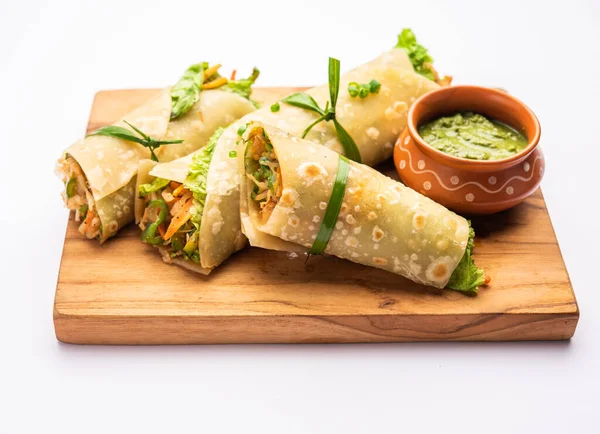 Indian Chapati Veg Spring Rolls Filled Vegetables Spices Also Called — Stock Photo, Image