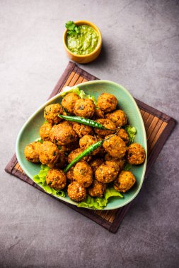 Moong Dal Vada Mungode, Pakot, Pakore, Moong wada, Pakora veya Bhajiya, çay saati atıştırmalığı.