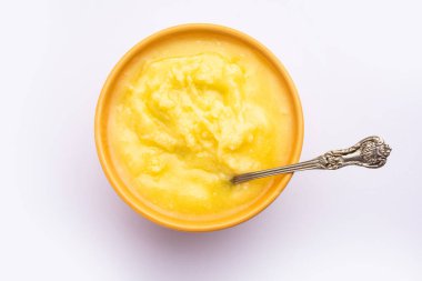 Saf Tup OR Desi Ghee aynı zamanda sıvı tereyağı olarak da bilinir.