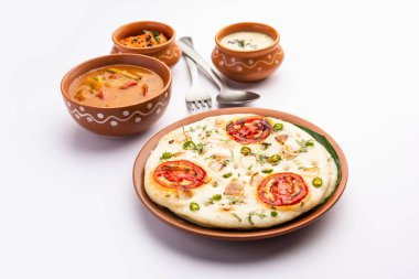 Uttapam, Uttappa veya Oothapam Güney Hindistan mutfağından sağlıklı bir kahvaltı tarifidir.