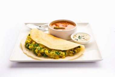 Dosai, dosey ya da dosha, Güney Hindistan mutfağında bulunan ince bir kreptir.