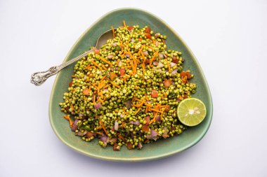 Hurda Ponkh Bhel made using Tender Jowar is a traditional savory snack from india