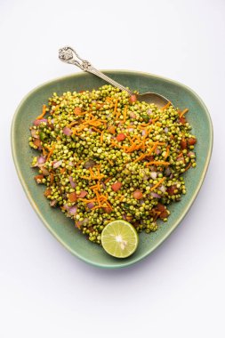 Hurda Ponkh Bhel made using Tender Jowar is a traditional savory snack from india