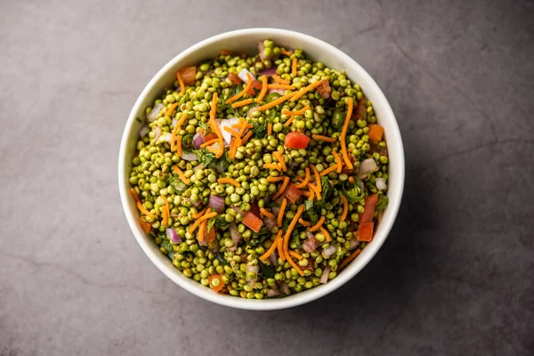 Hurda Ponkh Bhel made using Tender Jowar is a traditional savory snack from india