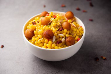 Diljani is a traditional Indian sweet, creamy and sweetened milk, garnished with nuts and spices.