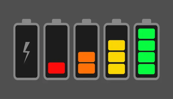 Batarya şarjı renkli gösterge simgeleri. Telefon şarj seviyesi. Vektör tasarımı.