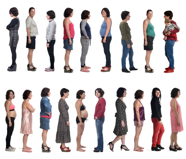 Seitenansicht Derselben Frau Verschiedenen Outfits Unterschiedlichen Zeiten Ihrem Leben Auf — Stockfoto