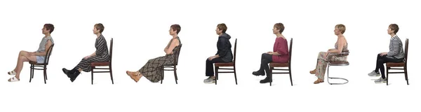 Вид Збоку Тієї Жінки Різних Вбраннях Сидячи Стільці Білому Тлі — стокове фото