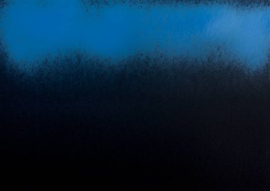 Siyah kağıda mavi renkli sprey boya.