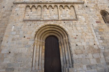 Santa Maria de Urgell Katedrali 'nin kapısı, La Seu dUrgell, Leida, Katalonya, İspanya
