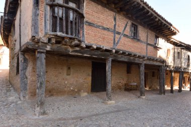 Orta çağ köyü Calatanazor, Soria ili, Kastilya Leon, İspanya