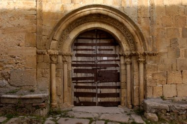 Calatanazor kilisesinin kapısı, Soria ili, Kastilya ve Leon, İspanya