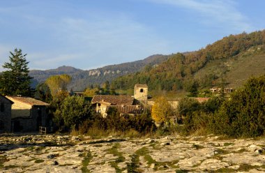 Tavertet, Osona, Barselona, Katalonya, İspanya 'da öğleden sonra ışığı