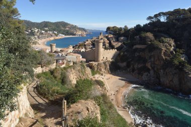 Cami de Ronda ve Tossa de Mar Girona şehri, Katalonya, İspanya