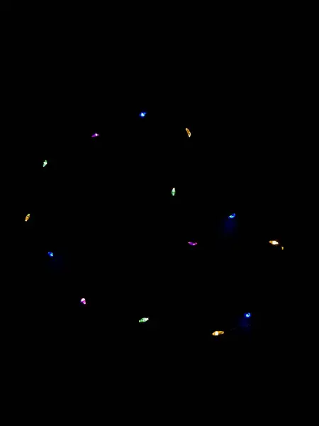 Neon Malé Barevné Žárovky Černém Pozadí Podobě Kruhu — Stock fotografie