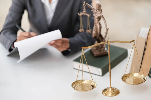 Lawyer Office Statue Justice Scales Lawyer Working Laptop Legal Law — Stock Photo, Image