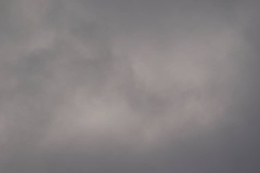 fırtınalı hava ve kara bulutlar