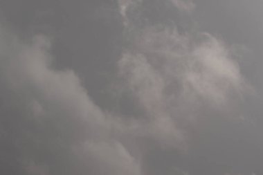 fırtınalı hava ve kara bulutlar