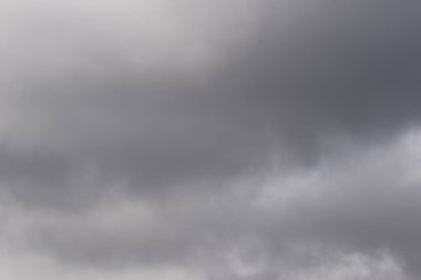 fırtınalı hava ve kara bulutlar