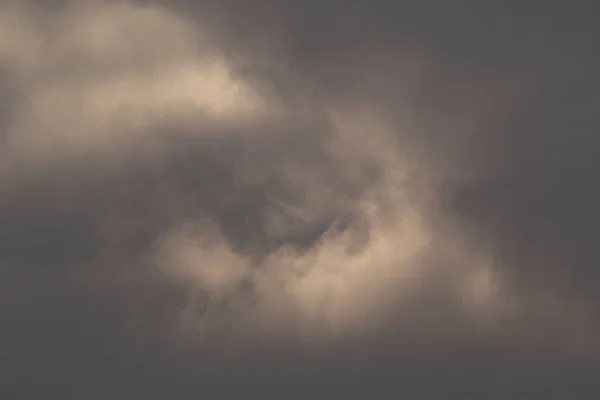 Stormigt Väder Och Mörka Moln — Stockfoto