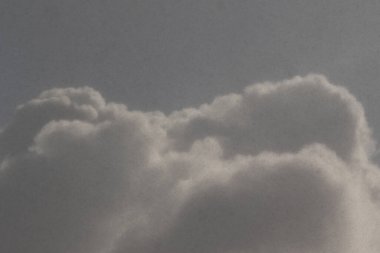 fırtınalı hava ve kara bulutlar