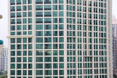 Singapur, - 07 Mart 2024: Singapur 'daki modern bina cephesi