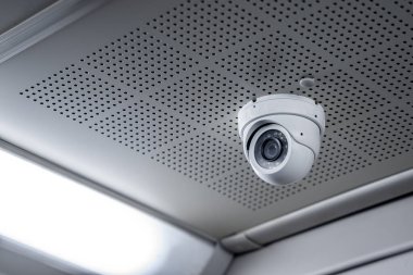 Kontrolü, güvenlik kameraları bir toplantı oda içinde kapalı Cctv.
