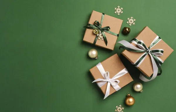 Natal Green Background Christmas Caixas Com Presentes Decoração Natal Imagens De Bancos De Imagens