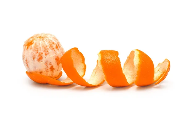 Βολή Του Αποφλοιωμένου Πορτοκαλιού Μια Φλούδα Μορφή Σπιράλ Λευκό Φόντο — Φωτογραφία Αρχείου