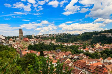 İsviçre 'nin Fribourg kentinin manzarası