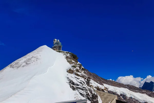 位于瑞士奥伯特兰Jungfraujoch市Jungfraujoch的狮身人面像天文台是世界上最高的天文台之一 位于Jungfrau火车站 — 图库照片