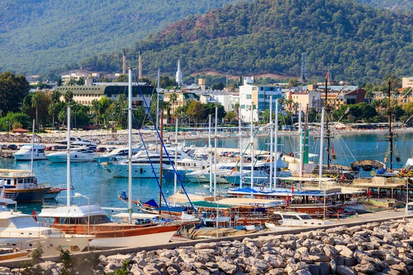 Weiße Yachten Seehafen Von Kemer Provinz Antalya Der Türkei Kemer — Stockfoto