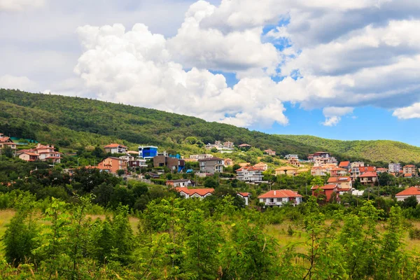 Vista Cidade Sveti Vlas Das Montanhas Dos Balcãs Bulgária — Fotografia de Stock