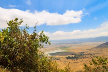 Tanzanya 'daki Ngorongoro kraterinin hava görüntüsü
