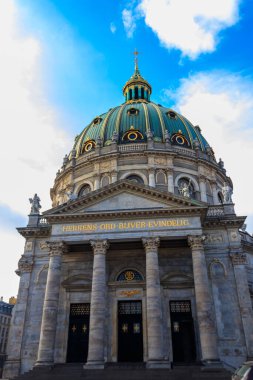 Frederik 'in Kilisesi, Kopenhag, Danimarka' da Mermer Kilise olarak da bilinir.