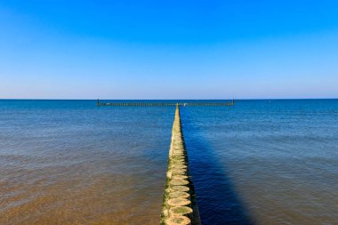 Baltık Denizi 'nde ahşap dalgakıran, Polonya