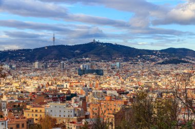 Montjuic Hill, Katalonya, İspanya 'dan Barcelona' nın panoramik manzarası