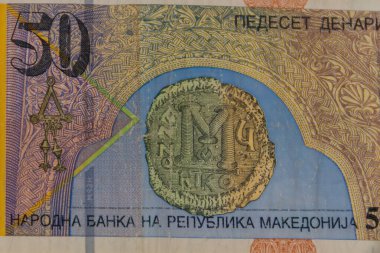 50 dinar Macro vuruşu.