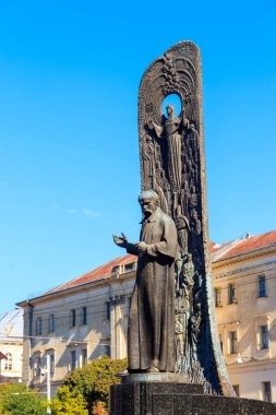 Ukraynalı yazar ve şair Taras Shevchenko 'nun Lviv, Ukrayna' daki anıtı