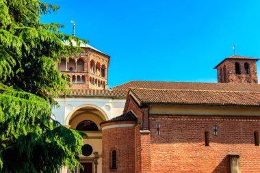 İtalya, Milano 'da Sant' Ambrogio Bazilikası