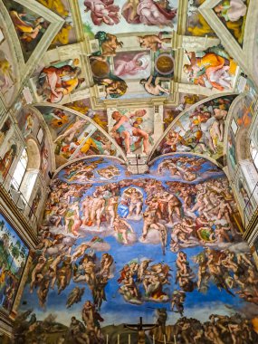 Vatikan Müzelerindeki Sistine Şapelinin İçi