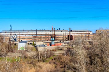 Eski fabrikanın sanayi manzarası