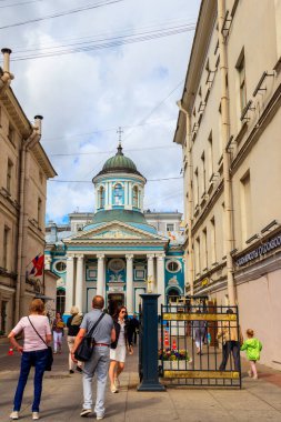 St. Petersburg, Rusya - 26 Haziran 2019: Saint Catherine 's Ermeni Kilisesi Nevsky Prospekt, St. Petersburg, Rusya