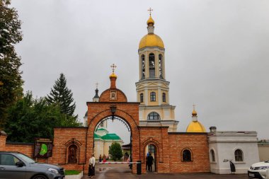Klykovo, Rusya - 17 Ağustos 2019: Klykovo Köyü 'ndeki Kurtarıcı Mucizevi Manastırı, Kaluga Oblastı, Rusya