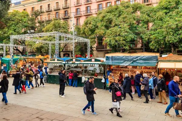 stock image Barcelona, Spain - December 17, 2022: Santa Llucia Christmas market in a front of the Cathedral in Barcelona, Spain