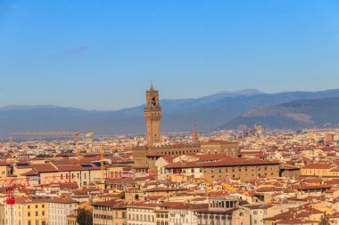 Floransa, Toskana, İtalya 'daki Vecchio Sarayı' nın panoramik manzarası. Michelangelo Tepesinden Görünüm